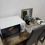 Camera Deluxe - Close To Metro C Torrenova Station